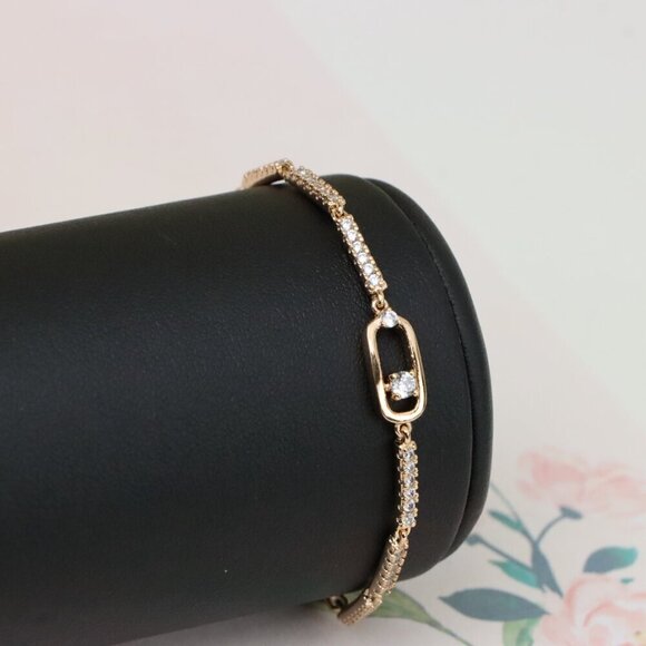 "Elegant Rose Gold Bracelet with Sparkling Center Oval Charm, XPBL0913 - Picture 8 of 13